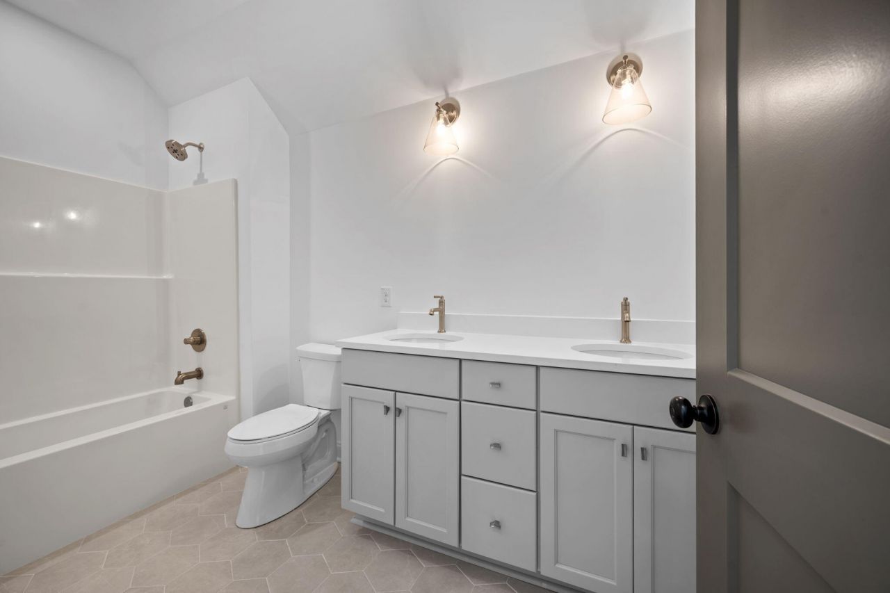 2988 Lodge Berry Lane Photo 30