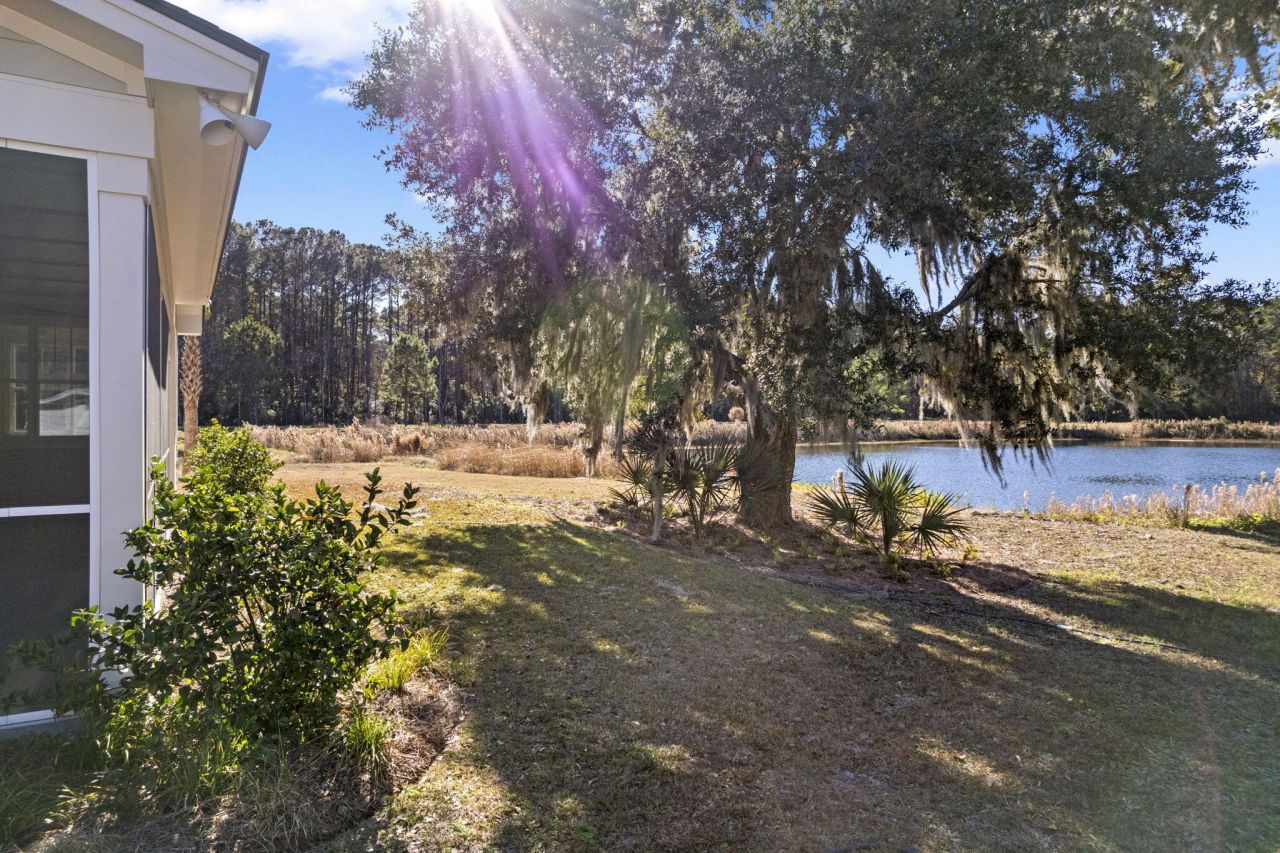 2988 Lodge Berry Lane Photo 4