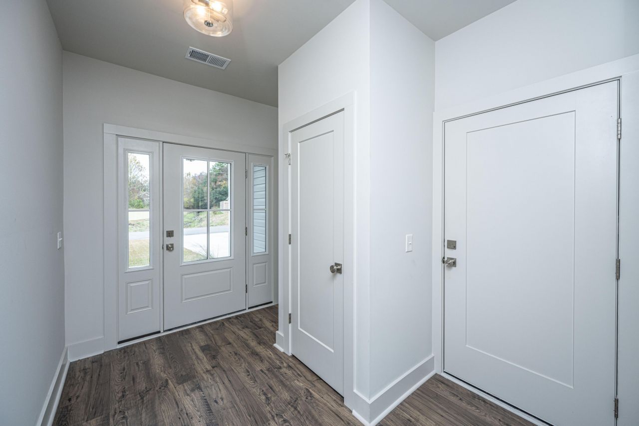 3005 Harvey Avenue Photo 4