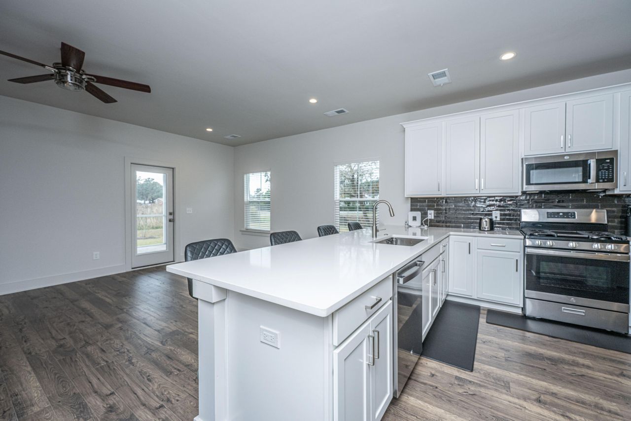 3005 Harvey Avenue Photo 5