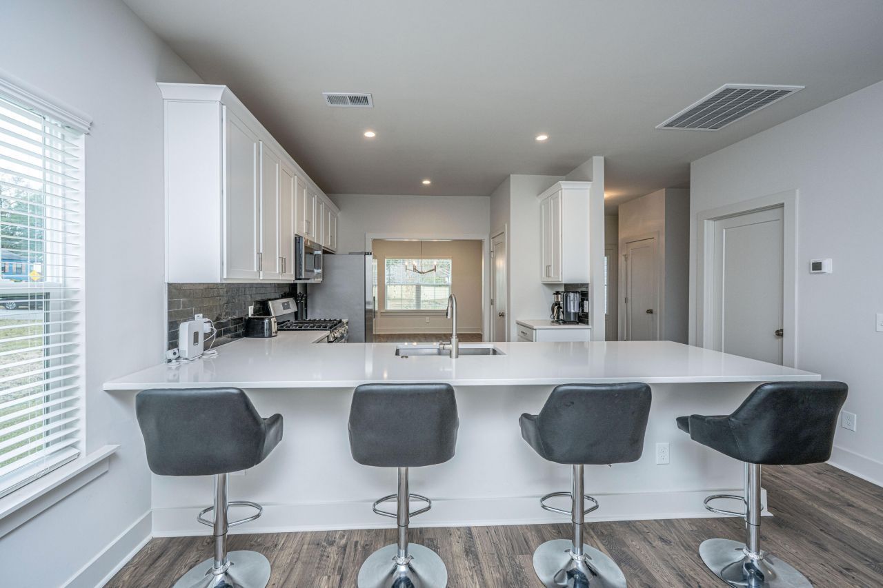 3005 Harvey Avenue Photo 6