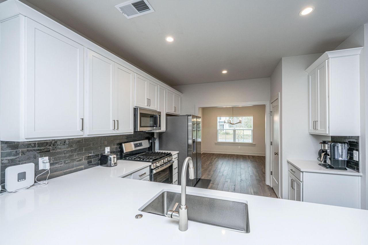 3005 Harvey Avenue Photo 9