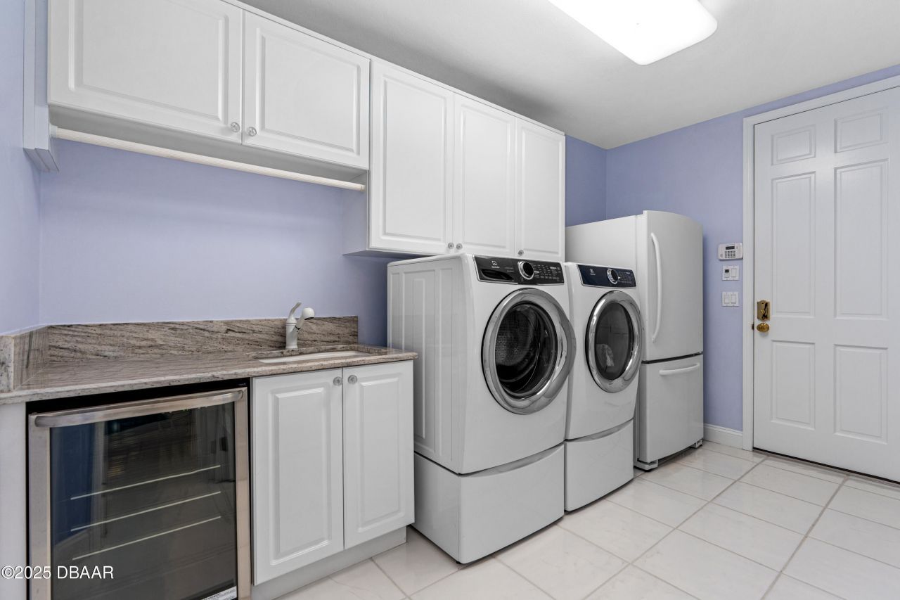 1210 John Anderson Drive, Ormond Beach, FL 32176 Photo