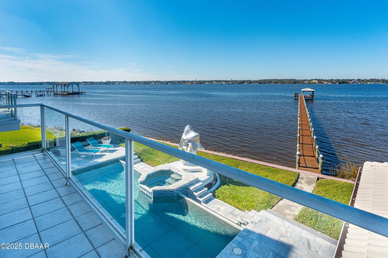 1210 John Anderson Drive, Ormond Beach, FL 32176 Photo