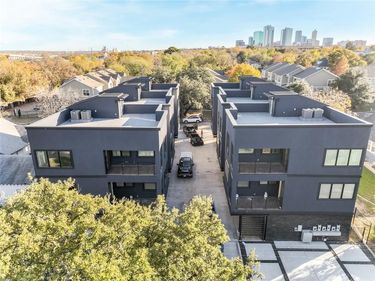 1105 Poindexter Street, Unit B3, Fort Worth, TX 76102