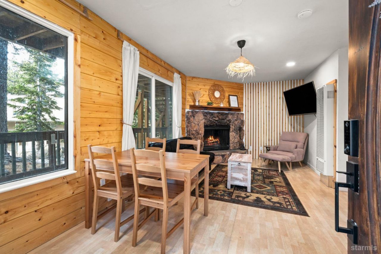 255 Tramway Drive, Unit 1-B, Stateline, NV 89449 Photo