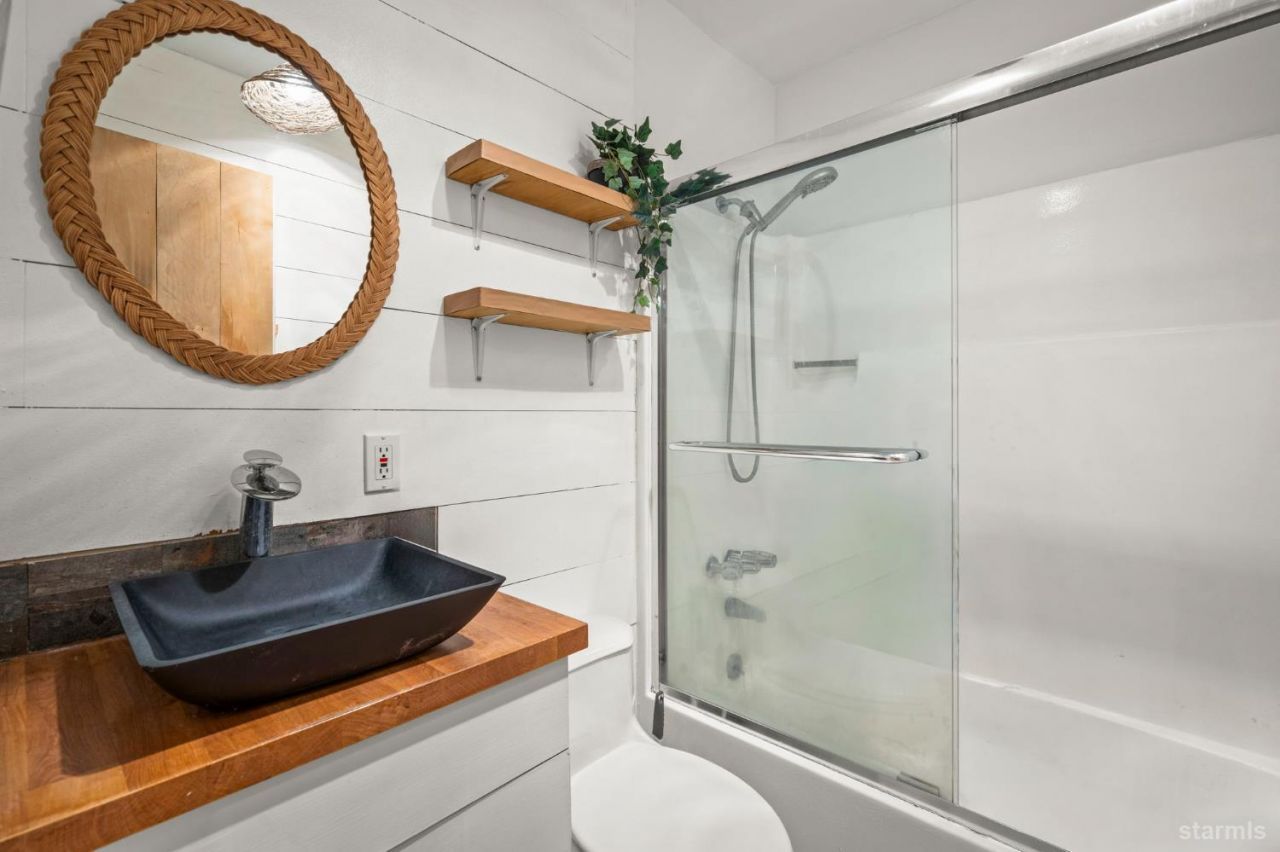 255 Tramway Drive, Unit 1-B, Stateline, NV 89449 Photo