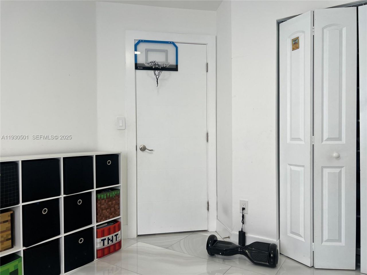 6101 SW 153rd Ct Rd, Miami, FL 33193 Photo