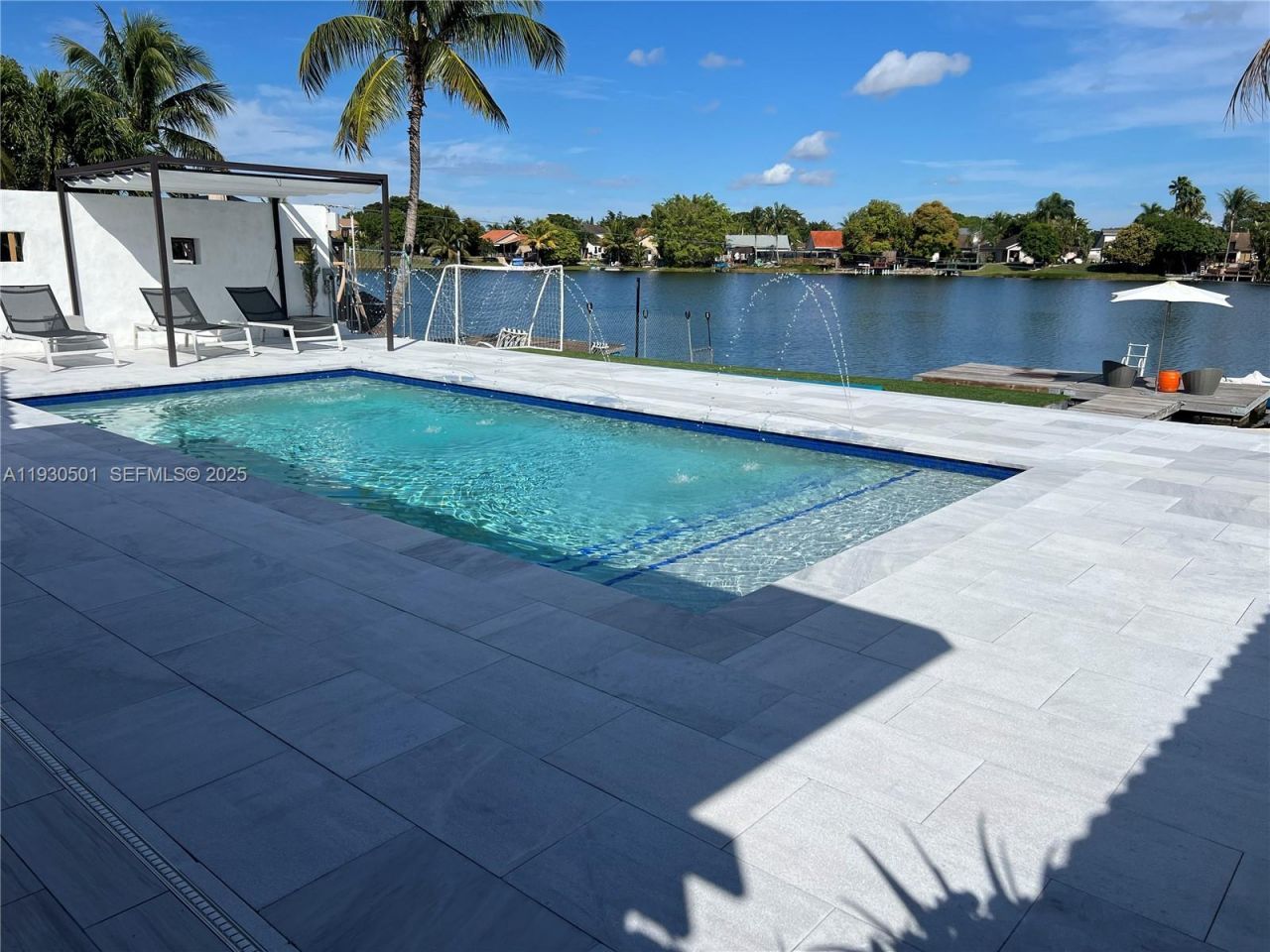 6101 SW 153rd Ct Rd, Miami, FL 33193 Photo