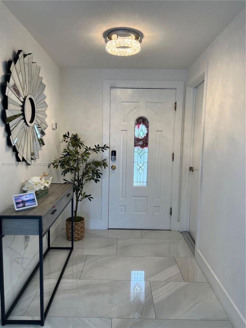 6101 SW 153rd Ct Rd, Miami, FL 33193 Photo