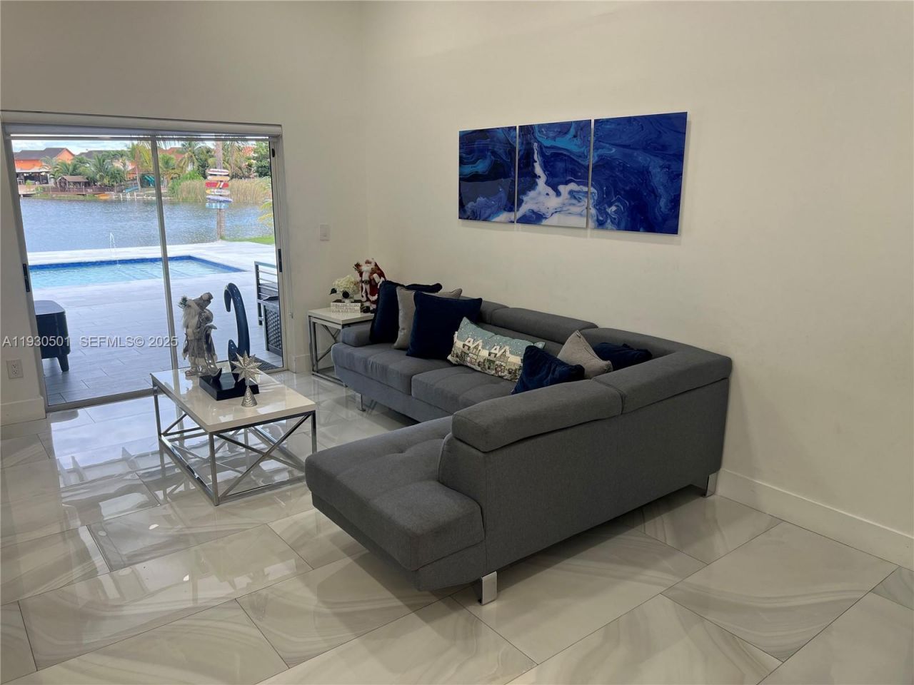 6101 SW 153rd Ct Rd, Miami, FL 33193 Photo