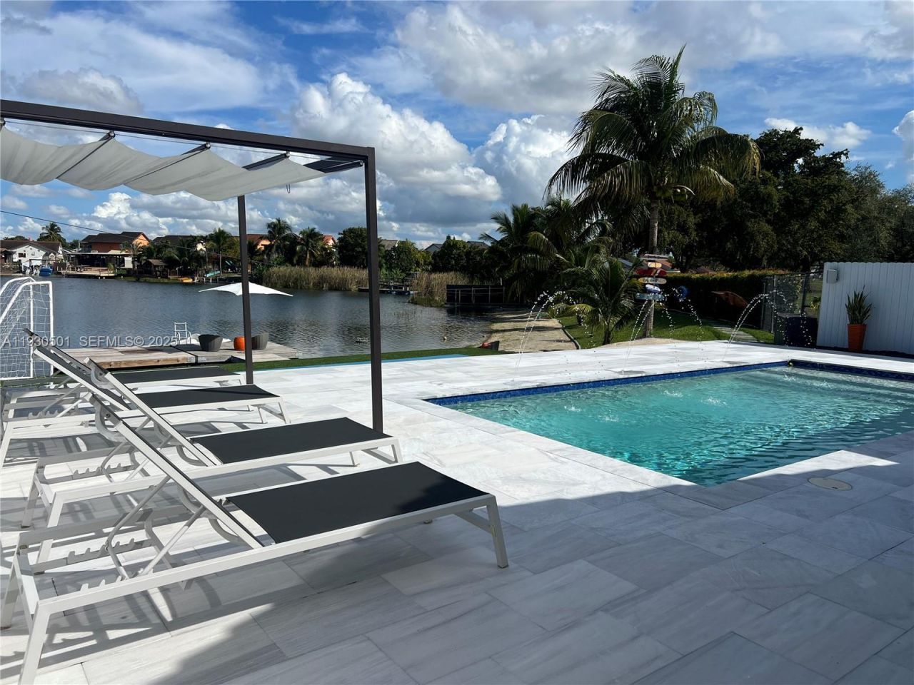 6101 SW 153rd Ct Rd, Miami, FL 33193 Photo