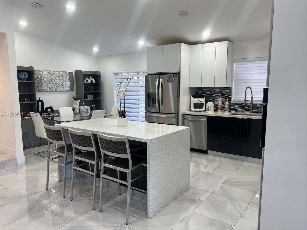 6101 SW 153rd Ct Rd, Miami, FL 33193 Photo