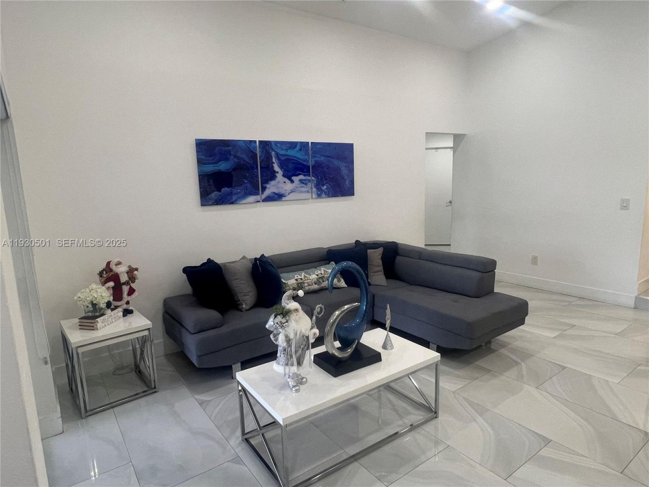 6101 SW 153rd Ct Rd, Miami, FL 33193 Photo