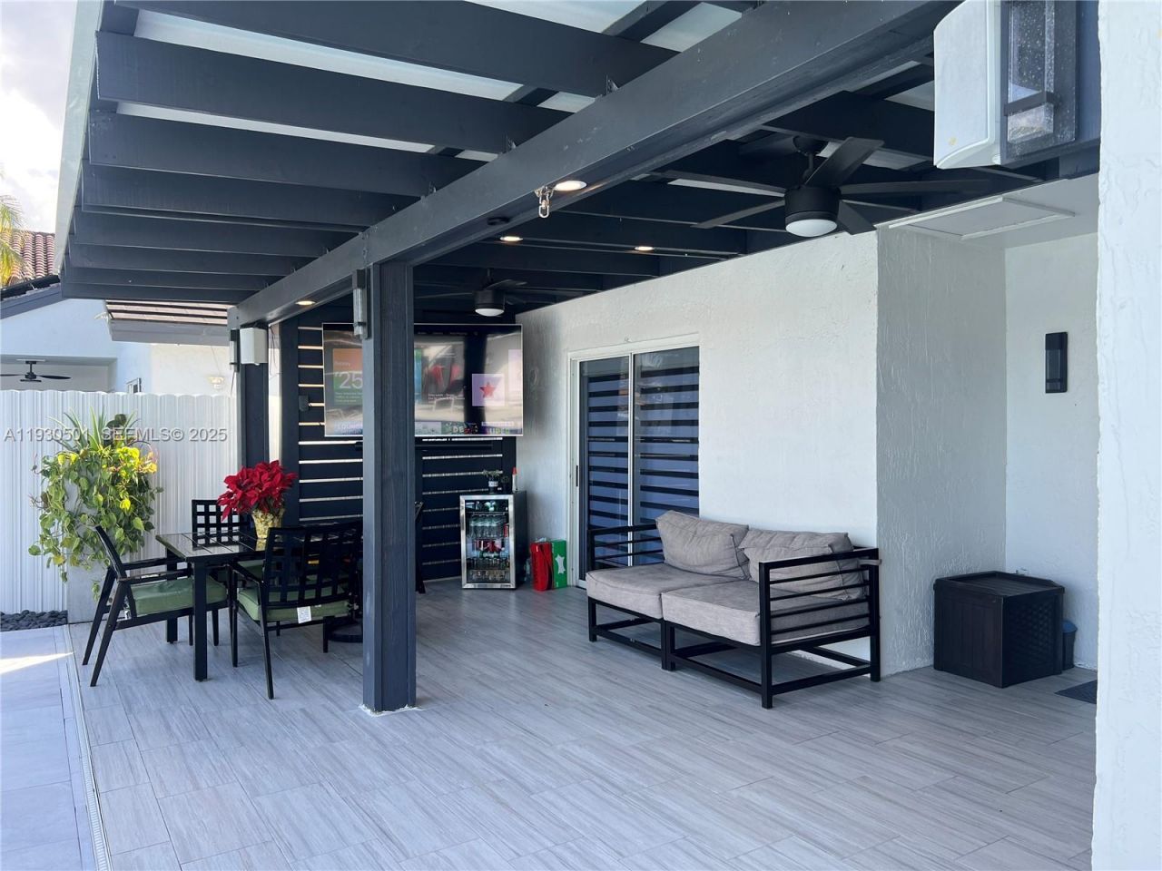 6101 SW 153rd Ct Rd, Miami, FL 33193 Photo