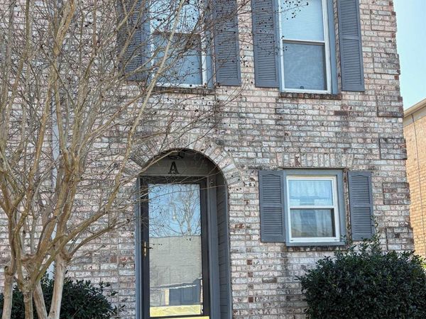 220 Marinawoods Drive, Unit A, Huntsville, AL 35803