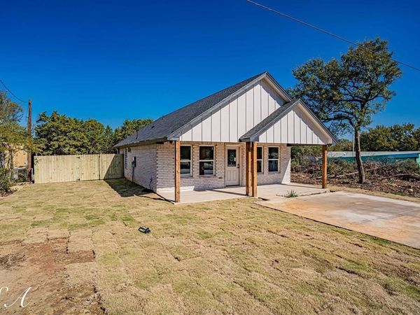 1610 Ridgeview Trail, Granbury, TX 76048