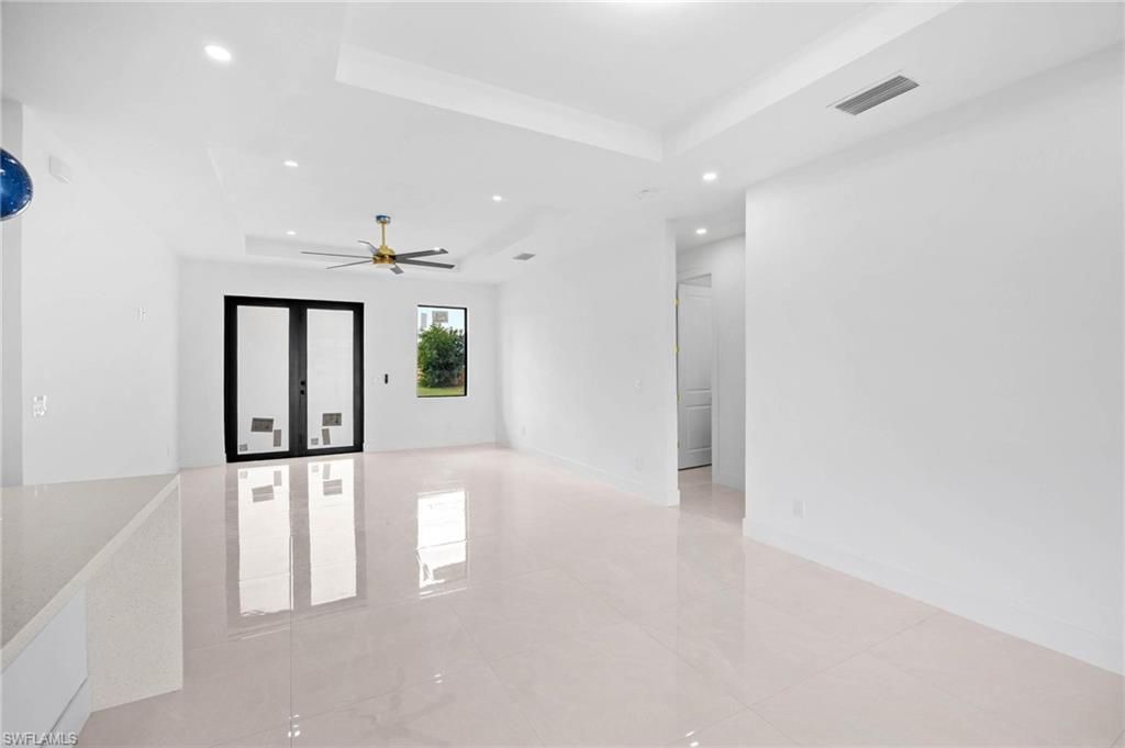 2827 SW 2nd Ln, Cape Coral, FL 33991 Photo