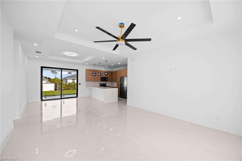 2827 SW 2nd Ln, Cape Coral, FL 33991 Photo