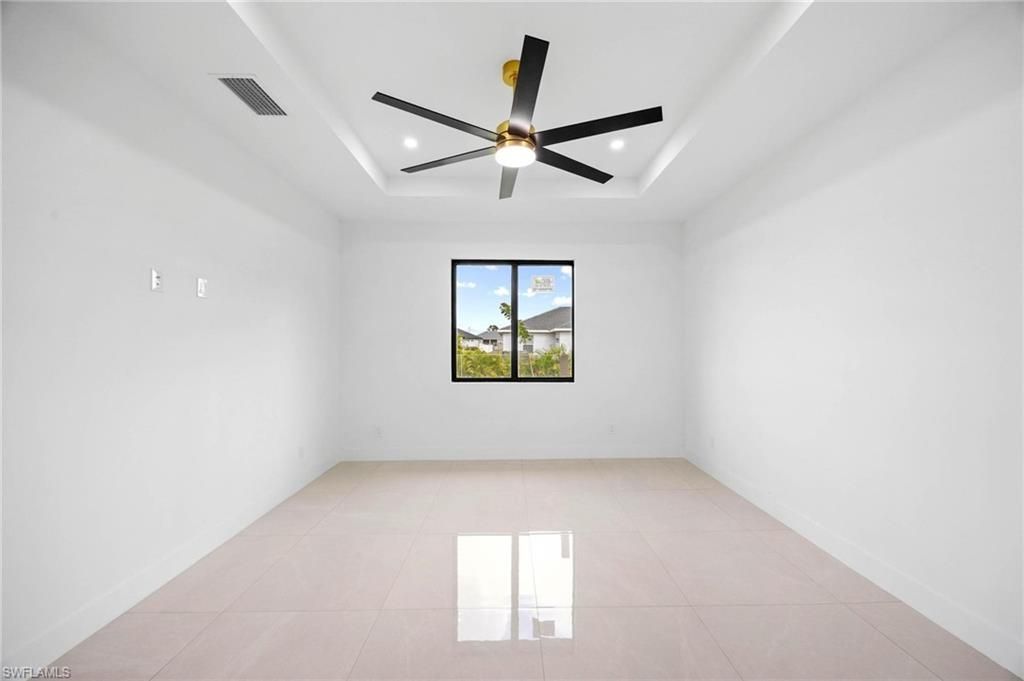 2827 SW 2nd Ln, Cape Coral, FL 33991 Photo