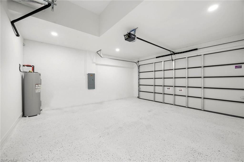 2827 SW 2nd Ln, Cape Coral, FL 33991 Photo