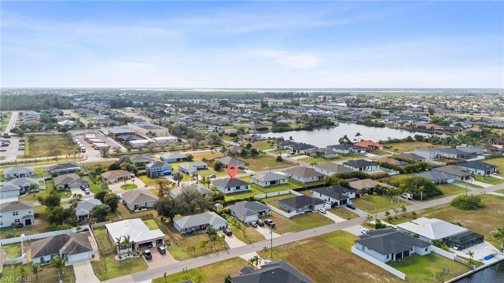 2827 SW 2nd Ln, Cape Coral, FL 33991 Photo