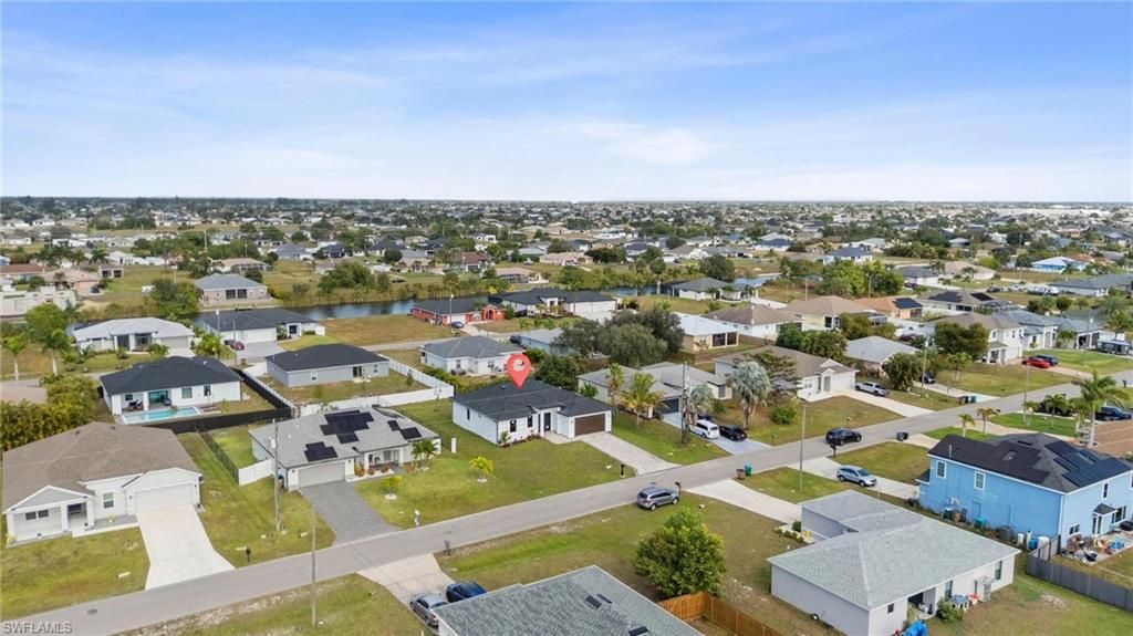 2827 SW 2nd Ln, Cape Coral, FL 33991 Photo