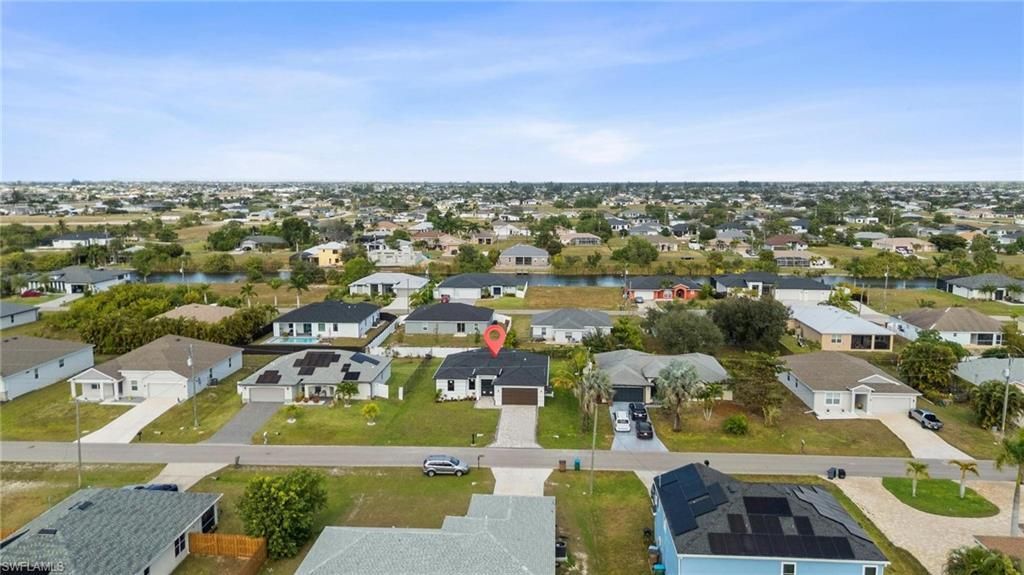 2827 SW 2nd Ln, Cape Coral, FL 33991 Photo