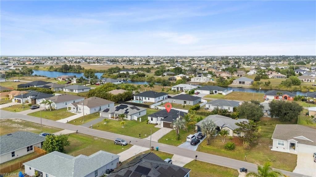 2827 SW 2nd Ln, Cape Coral, FL 33991 Photo