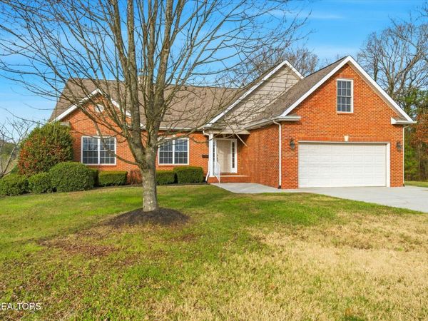 803 Micah St, Maryville, TN 37804