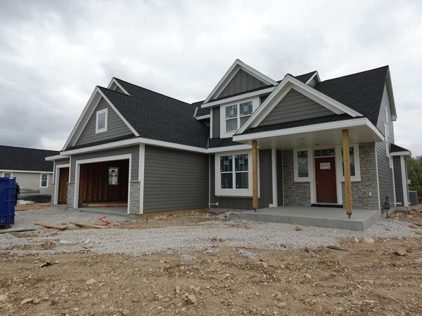 N74W24747 Lauren DRIVE, Sussex, WI 53089