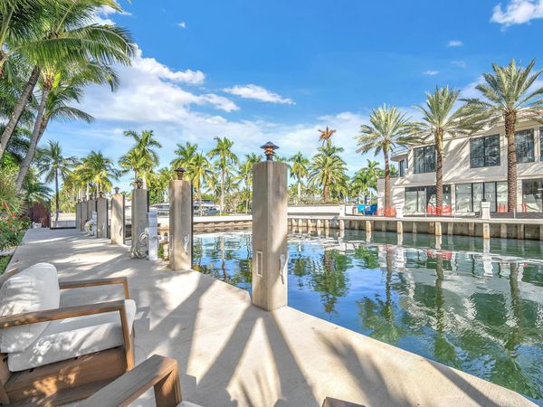 302 Coral Way, Fort Lauderdale, FL 33301