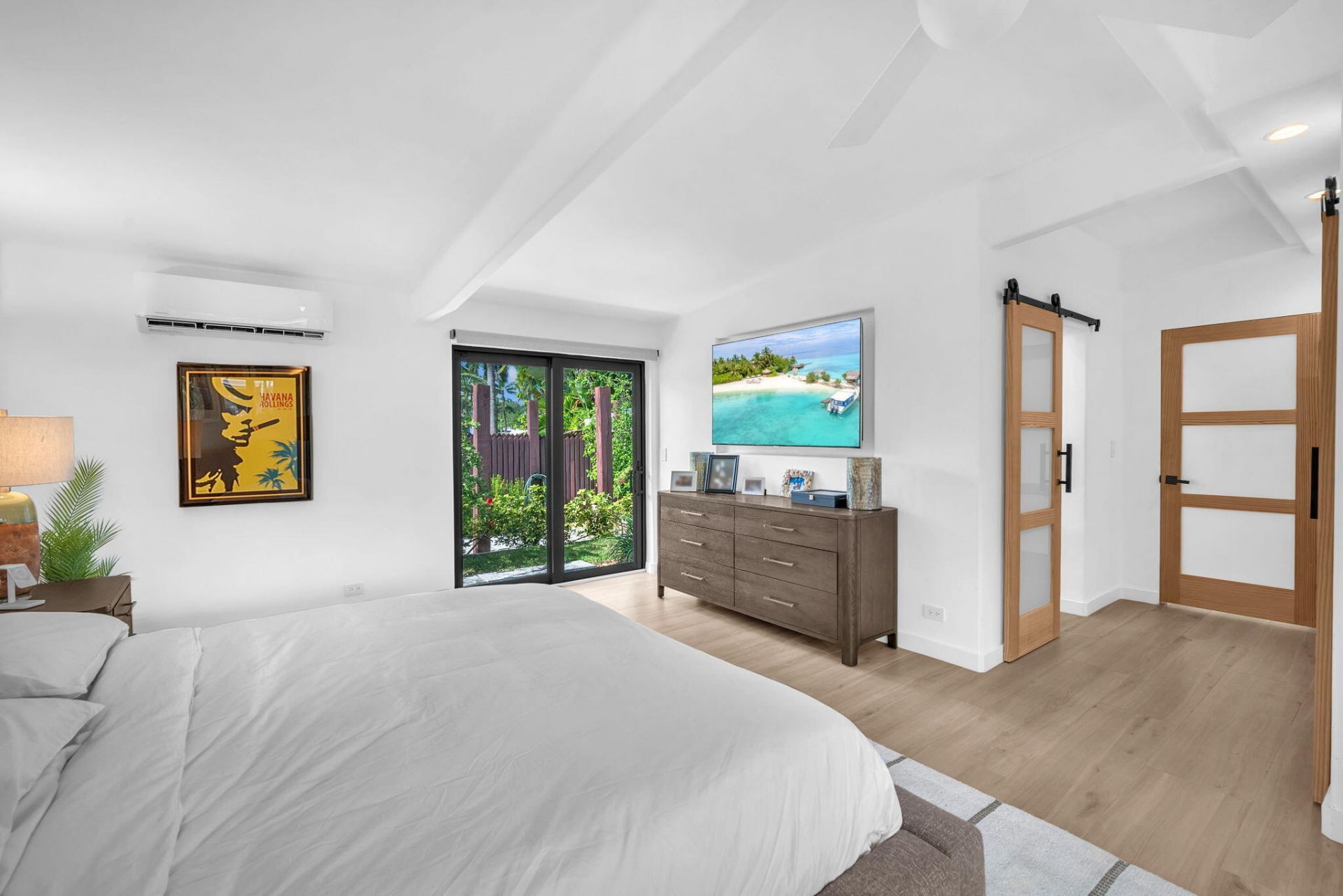 302 Coral Way, Fort Lauderdale, FL 33301 Photo