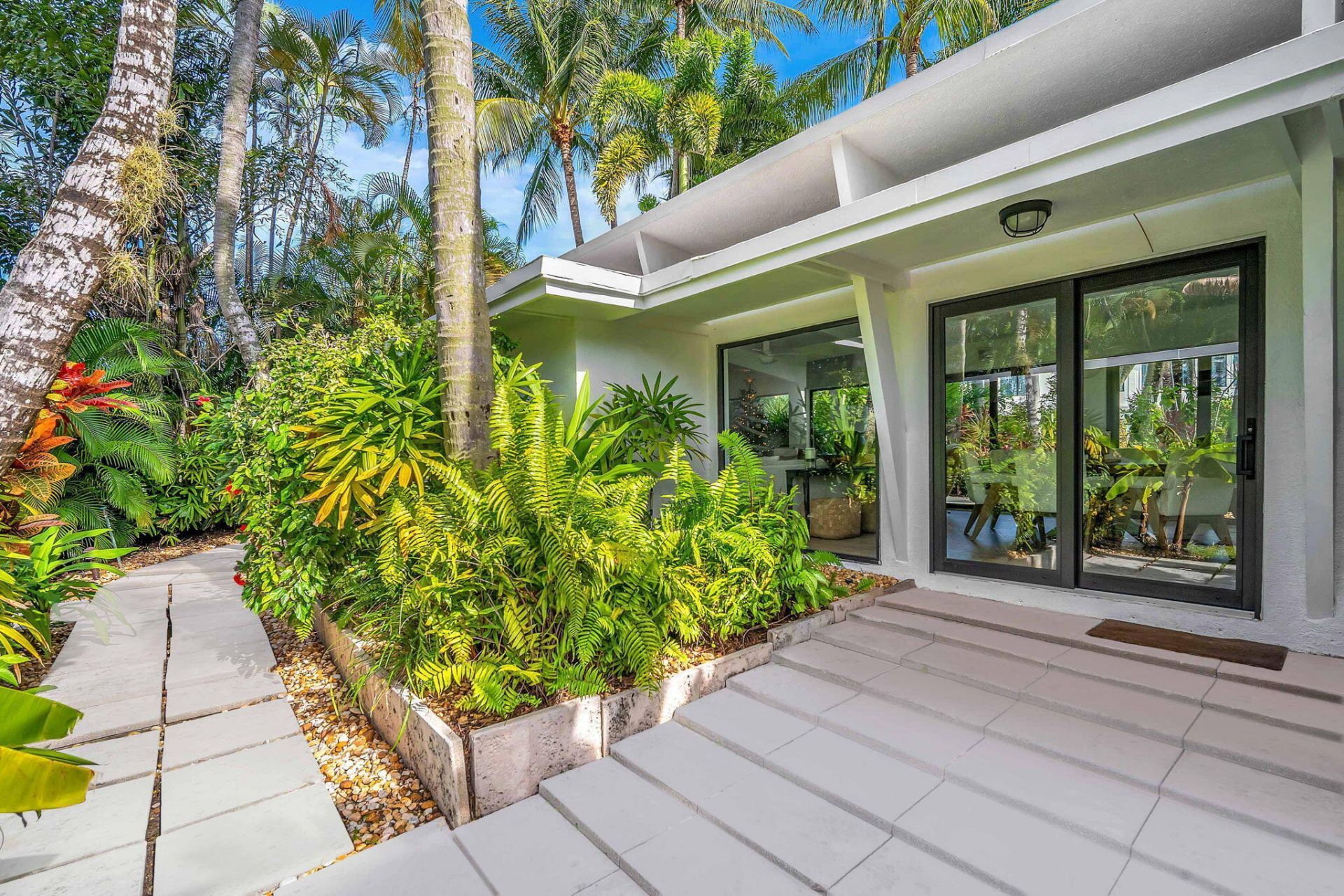 302 Coral Way, Fort Lauderdale, FL 33301 Photo