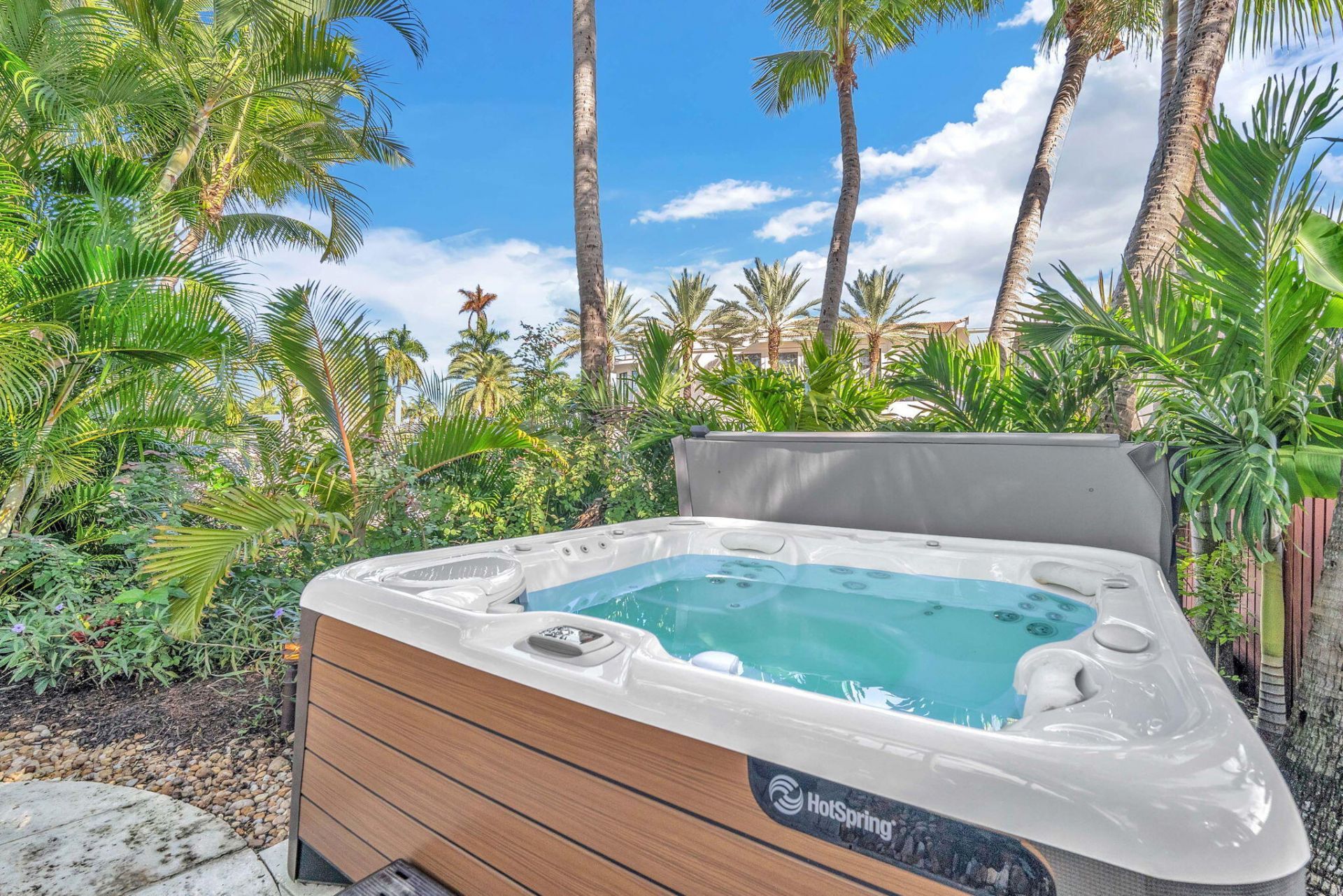 302 Coral Way, Fort Lauderdale, FL 33301 Photo