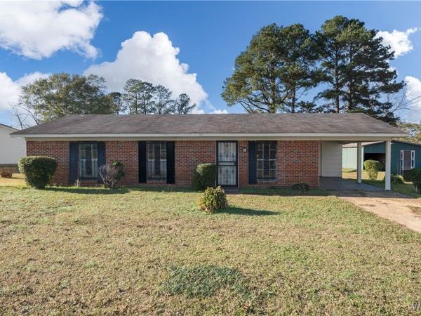 409 Roebuck Avenue, Eutaw, AL 35462