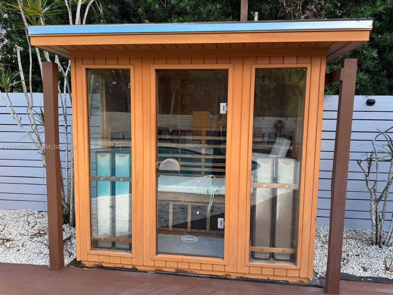 985 NE 115th St, Biscayne Park, FL 33161 Photo