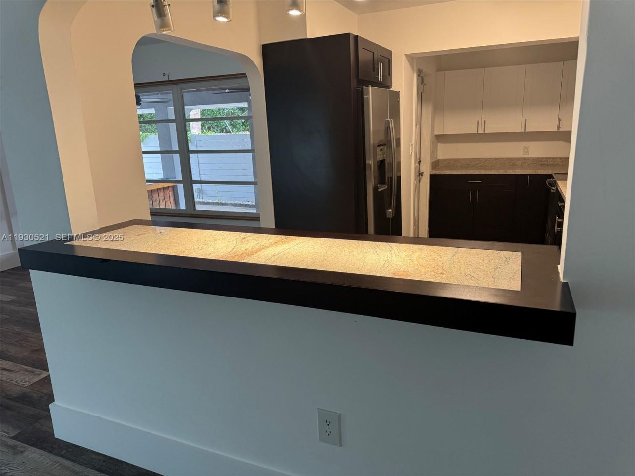 985 NE 115th St, Biscayne Park, FL 33161 Photo