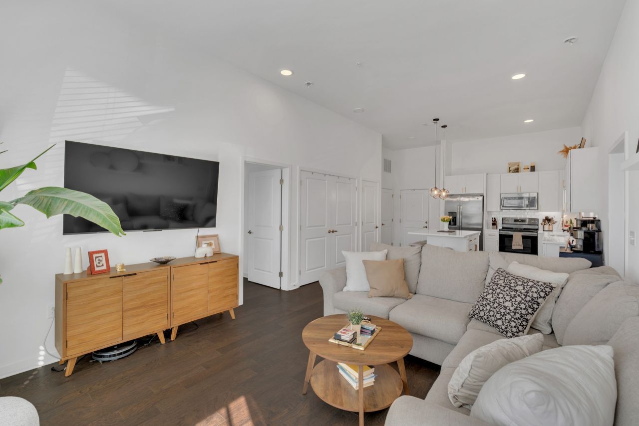 1677 54th Ave N, Unit 126, Nashville, TN 37209 Main Photo