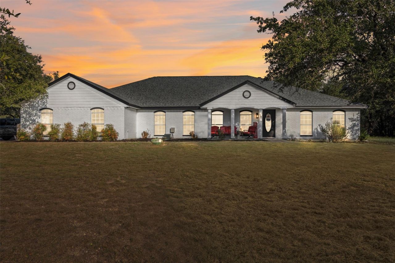 1216 Honeysuckle Dr, Killeen, TX 76549 Main Photo