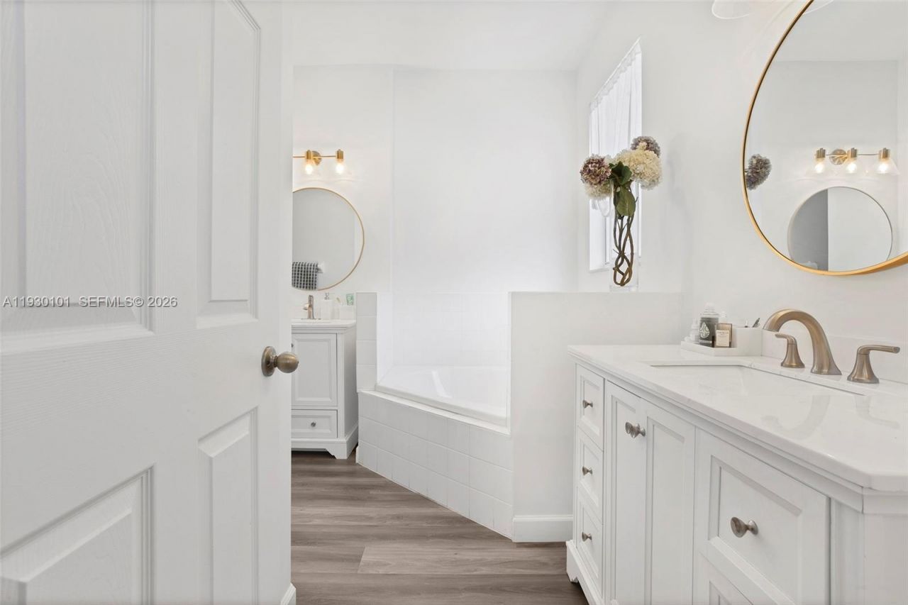 13285 SW 128th Psge, Unit 13285, Miami, FL 33186 Photo