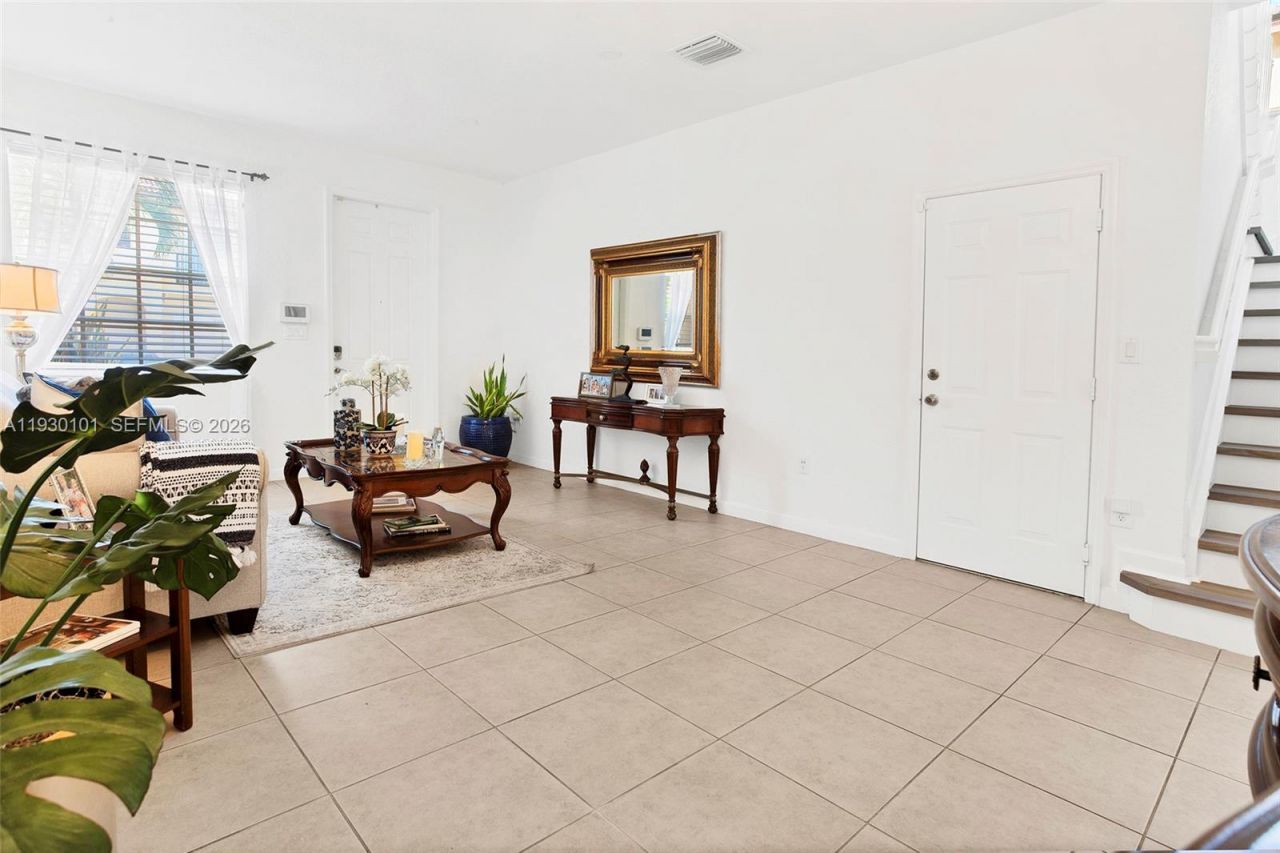 13285 SW 128th Psge, Unit 13285, Miami, FL 33186 Photo
