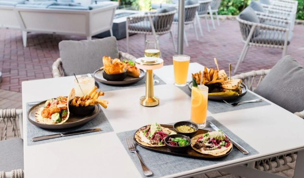 1952 Hillsong Terrace, Palm Harbor, FL 34684 Photo