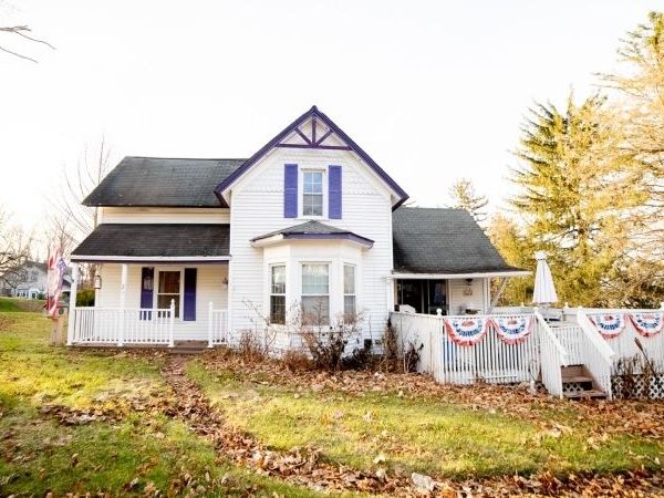 21 Edison Ave, Ogdensburg, NJ 07439