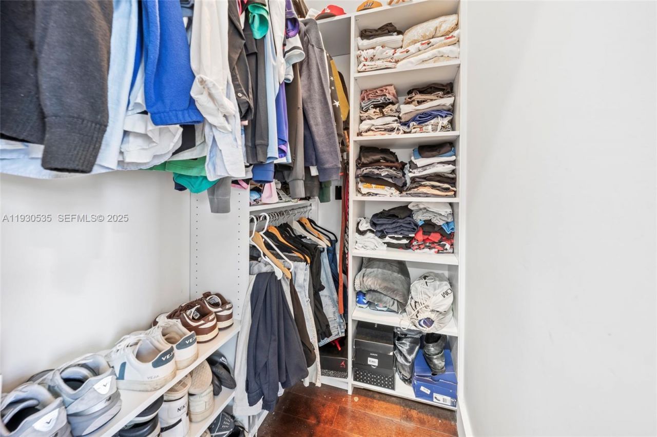 6933 NW 104th Ct, Unit 6933, Doral, FL 33178 Photo