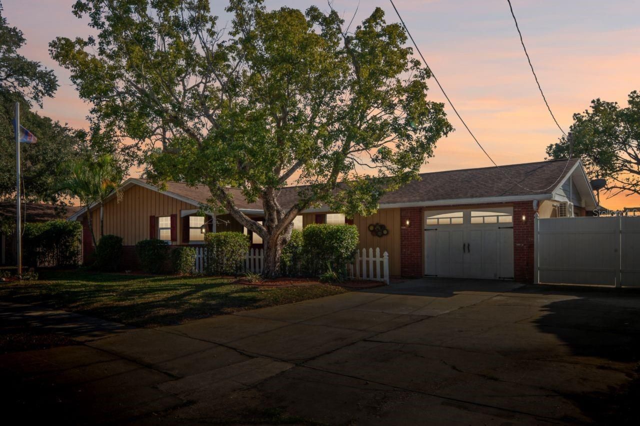 5820 Melaleuca Drive, Holiday, FL 34690 Photo