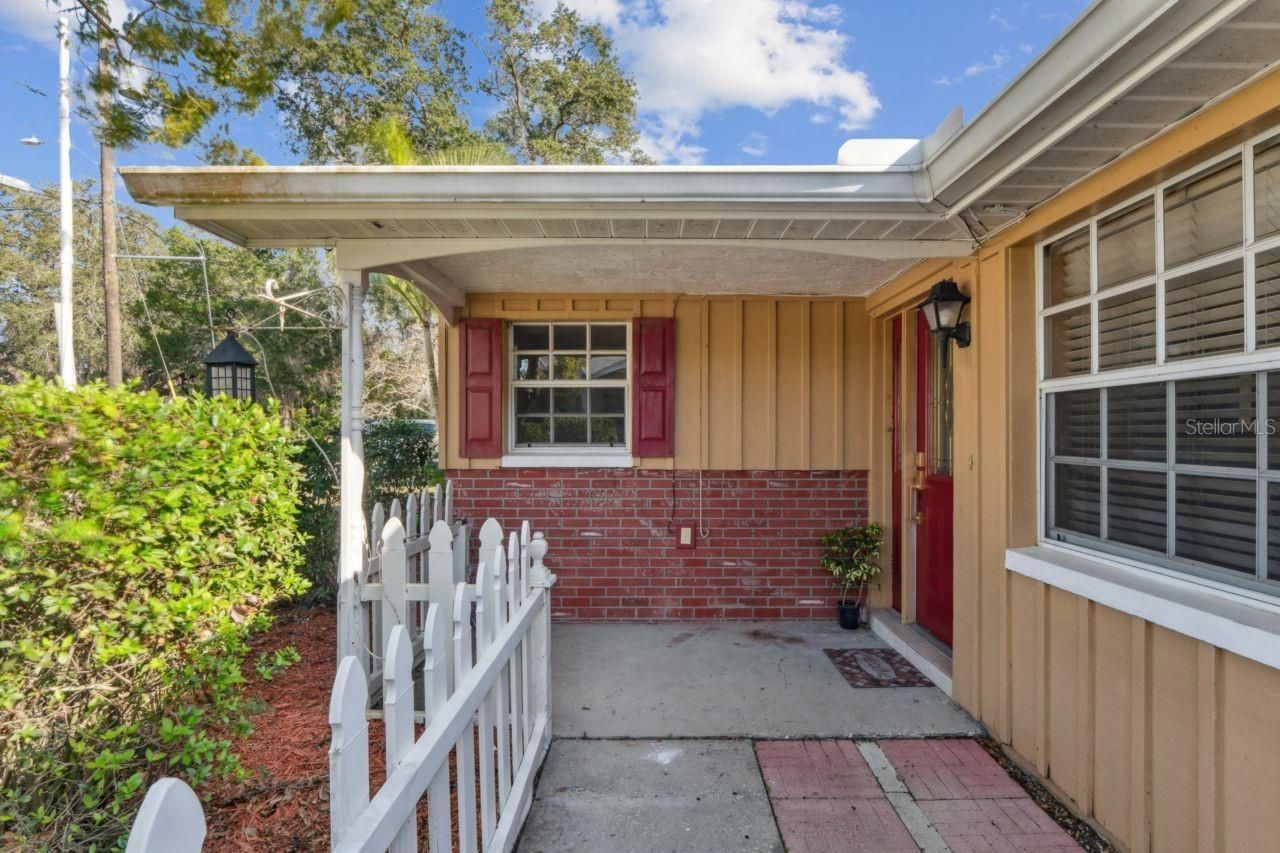 5820 Melaleuca Drive, Holiday, FL 34690 Photo