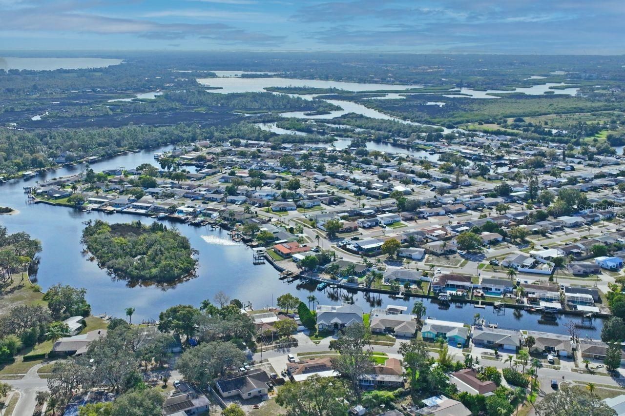 5820 Melaleuca Drive, Holiday, FL 34690 Photo