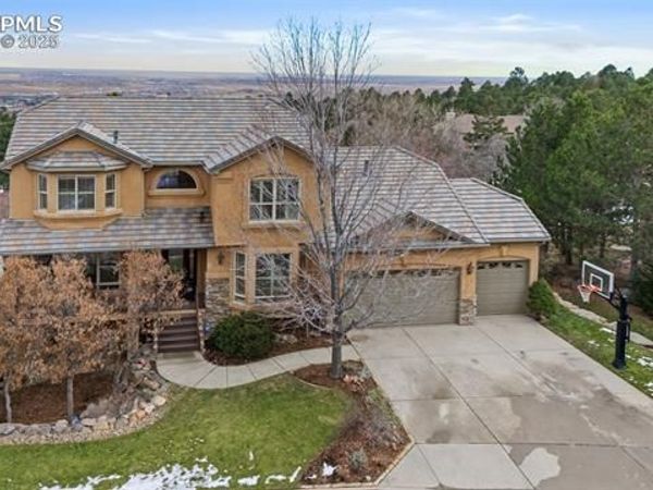 5805 Gladstone Street, Colorado Springs, CO 80906