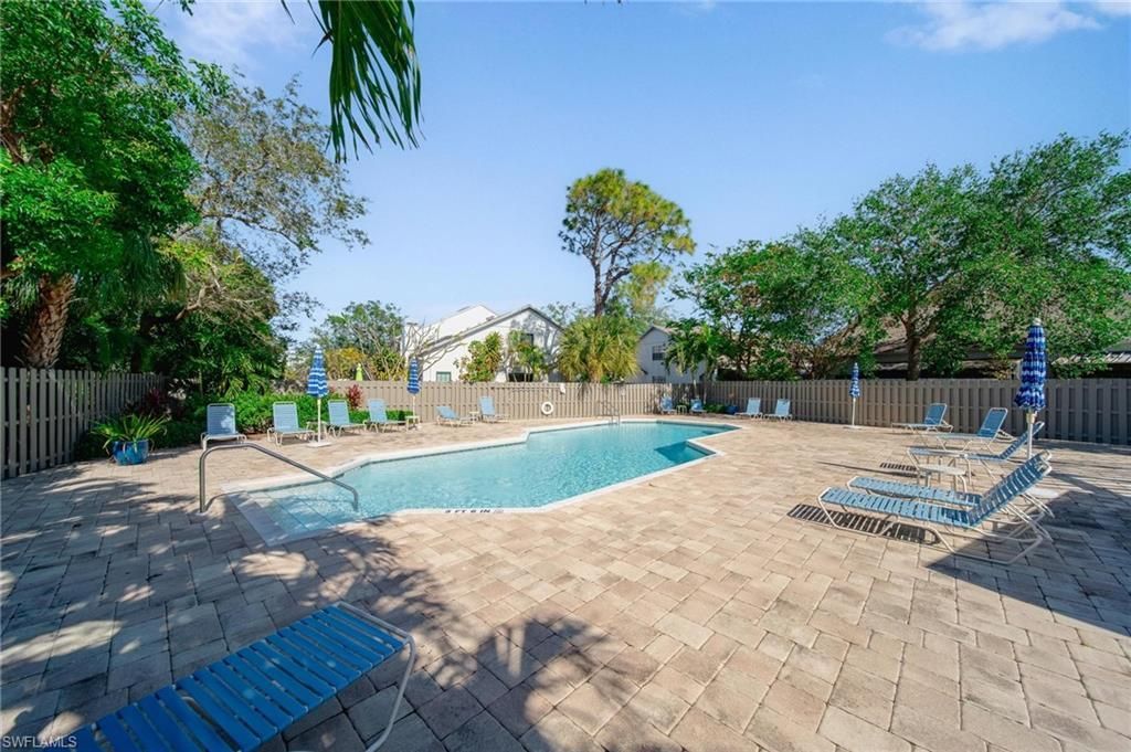 820 Meadowland Dr, Unit D, Naples, FL 34108 Photo